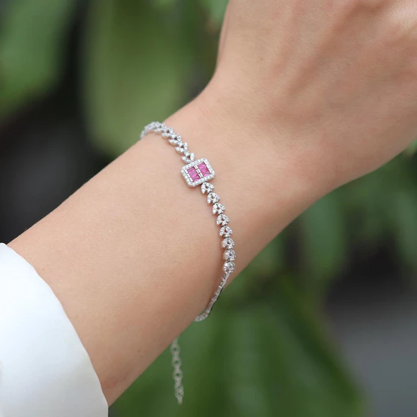 Baget Kesim Başak Modeli Kırmızı Taşlı Gümüş Bileklik - Resim 4