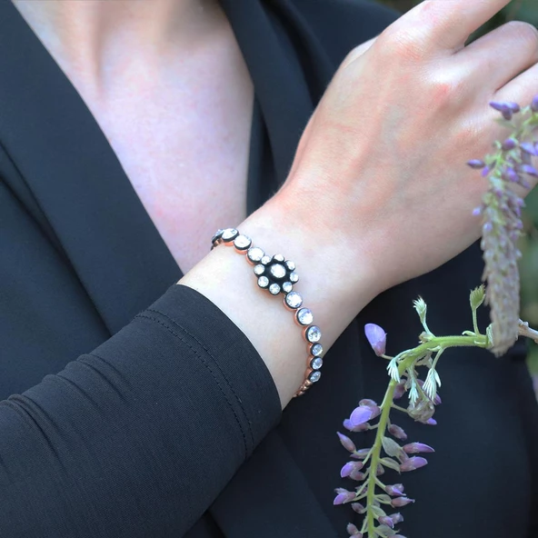 Çiçek Modeli Rose Gold Kaplama Elmas Montür Bileklik - Resim 2
