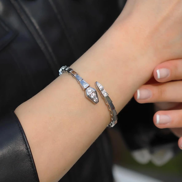 Serpent Zirkon Taşlı Gümüş Kelepçe ürün görseli 1