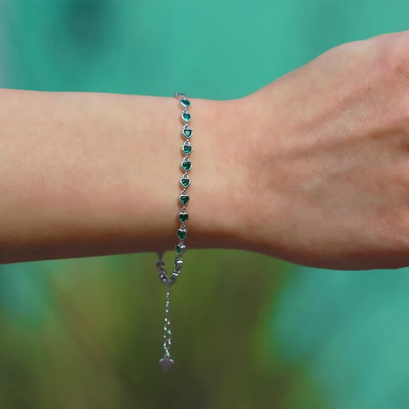 Kalp Yeşil Taşlı Su Yolu Gümüş Bileklik - Resim 3