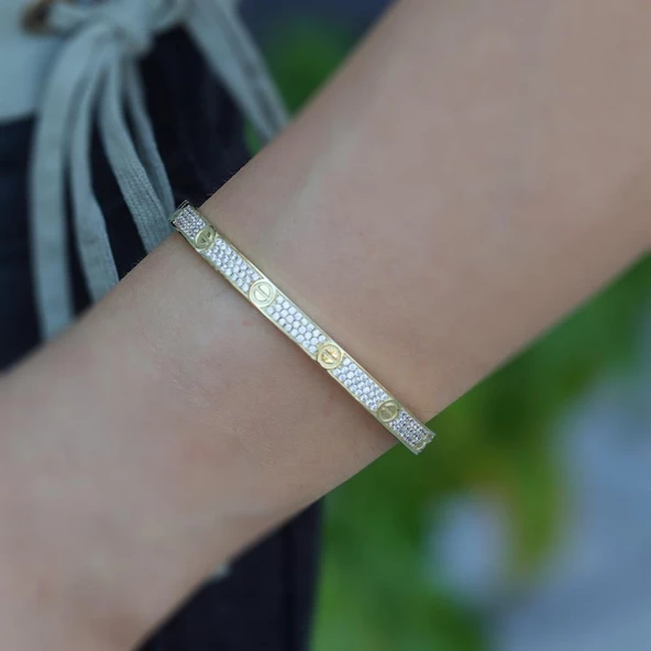 Crtr Modeli Gold Kaplama Zirkon Taşlı Gümüş Kelepçe ürün görseli 1