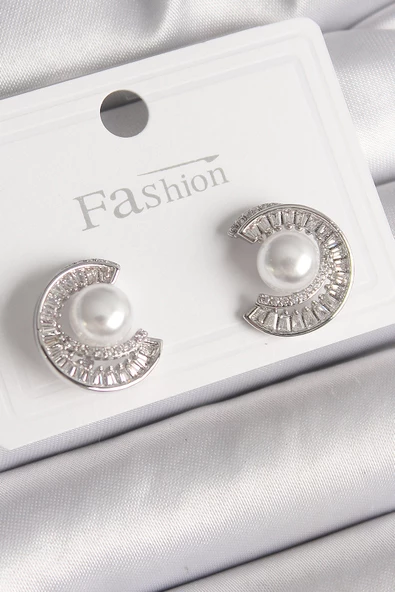 Gümüş Renk Zirkon Taşlı Salyangoz Model İnci Detay Kadın Küpe - EBJ241214W29910 ürün görseli