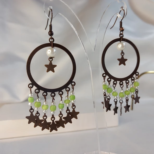 Fıstık Yeşili Yıldız Sallantılı Kum Boncuklu Kahverengi Halka Küpe - 2