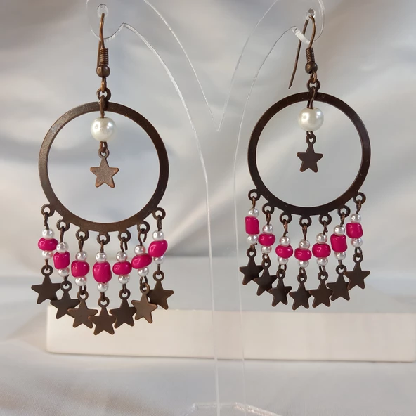 Koyu Pembe Yıldız Sallantılı Kum Boncuklu Kahverengi Halka Küpe