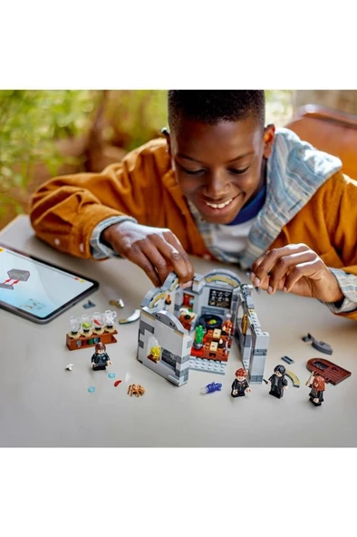 LEGO ® Harry Potter™ Hogwarts™ Şatosu: İksir Dersi 76431 - 8 Yaş ve Üzeri Yapım Seti (397 Parça) - 3