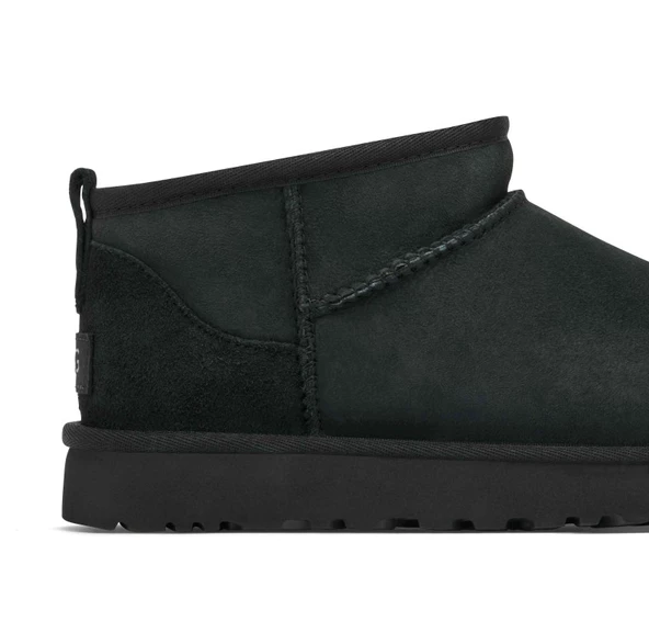 UGG Classic Ultra Mini Boot Black Womens - Resim 5