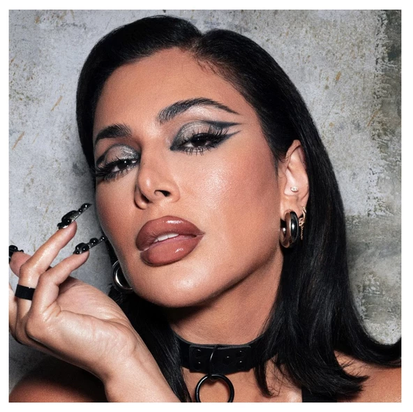 HUDA BEAUTY Pretty Grunge - Far Paleti - 2