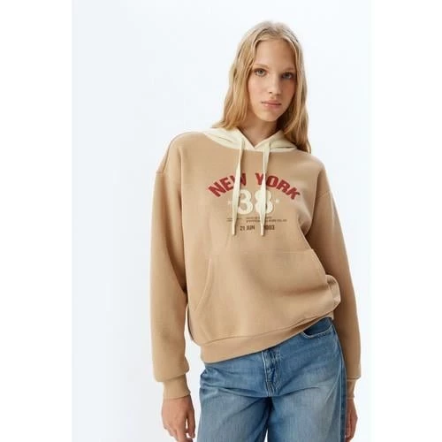 SWEATSHIRTS