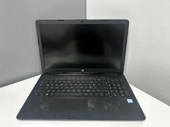 Hp Notebook 15-Da1320Ng intel i5 8250U 8Gb 256Gb Ssd 15.6" Fhd (B Laptop) 2.EL 3Ay Garanti