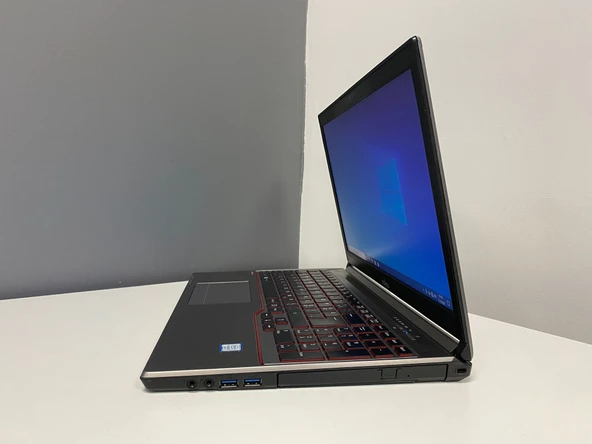 Fujıtsu Notebook Sıemens Lıfebook E756 i5 6200U 8Gb 256Gb Ssd 15.6" Hd Wın10 (C Laptop) 2.EL 3Ay Gar - 2