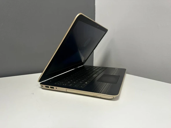 Hp Notebook Pavılıon 15-Aw022No A9-9410 8Gb 256Gb Ssd 2Gb R7 M340 15.6" Fhd Gold (Bx Laptop) 2.EL 3A - Resim 3