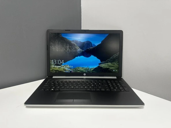 Hp Notebook 15-Db0026No R3 2200U 8Gb 256Gb M2 Ssd 2Gb R7 M445 15.6" Fhd (C Laptop) 2.EL 3Ay Garanti ürün görseli
