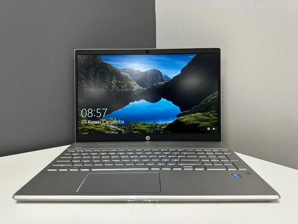 Hp Notebook 15-Cs0812No Pentıum Gold 4415U 8Gb 180Gb Ssd 15.6" Fhd Ips Grey(C Laptop) 2.EL 3Ay Garan