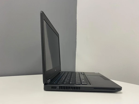 Dell Notebook Latitude E5270 intel i5 6300U 8Gb 256Gb M2 Ssd 12.5" Hd (Bx Laptop) 2.EL 3Ay Garanti - Resim 3