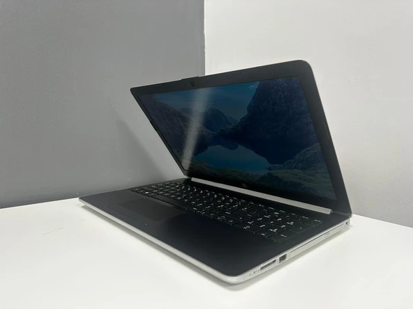 Hp Notebook 15-Db0026No R3 2200U 8Gb 256Gb M2 Ssd 2Gb R7 M445 15.6" Fhd (C Laptop) 2.EL 3Ay Garanti - Resim 3