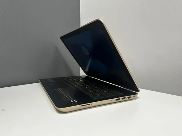 Hp Notebook Pavılıon 15-Aw022No A9-9410 8Gb 256Gb Ssd 2Gb R7 M340 15.6" Fhd Gold (Bx Laptop) 2.EL 3A - Resim 2