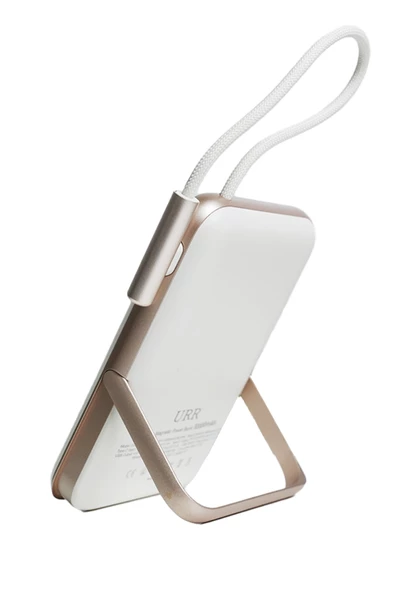 URR Dahili Type-C Kablolu Dijital Göstergeli 10.000 mAh Kablosuz Şarj Magsafe Powerbank - 11