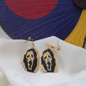 El Yapımı Miyuki Scream(çığlık) Küpe - 4