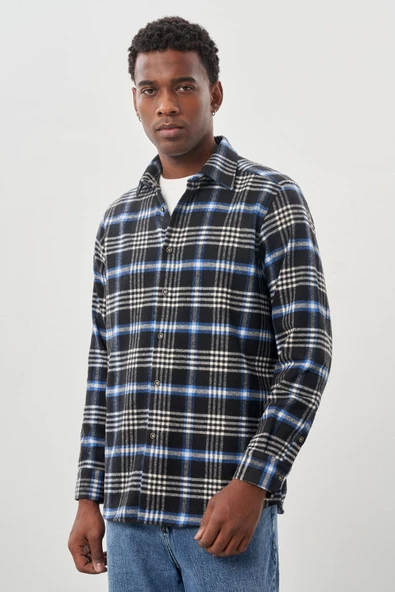 Lacivert Yünlü Ekose Desen Yumuşak Yaka Cepsiz Uzun Kol Casual Comfort Fit Gömlek 1004245227 - Resim 3