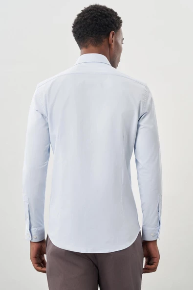 Koyu Mavi Uzun Kollu Sert Yaka Cepsiz Pamuklu Likralı Klasik Slim Fit Dar Kesim Gömlek 1004245234 - Resim 5