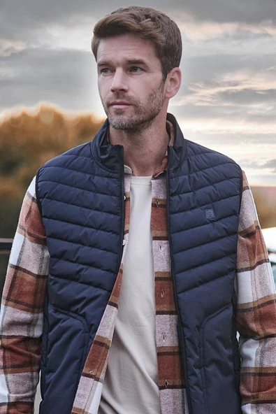 Sütlü Kahverengi Yünlü Cepsiz Uzun Kol Comfort Fit Gömlek 1004245227 ürün görseli