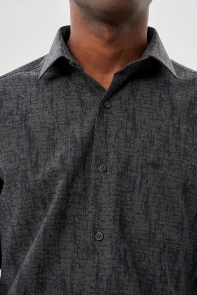 Siyah Uzun Kol Baskılı Bez Ayağı Sert Yaka Cepli Pamuklu Classic Comfort Fit Gömlek 1004245214 - Resim 4
