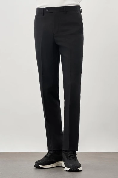 Siyah Esnek Yandan Cepli Comfort Fit Classic Pantolon 1003245207 ürün görseli