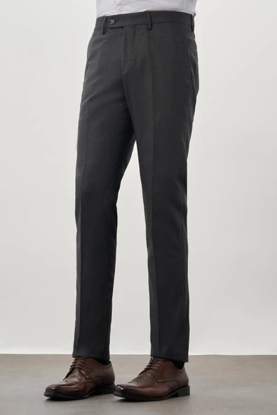 Koyu Antrasit Esnek Yandan Cepli Comfort Fit Classic Pantolon 1003245207 ürün görseli