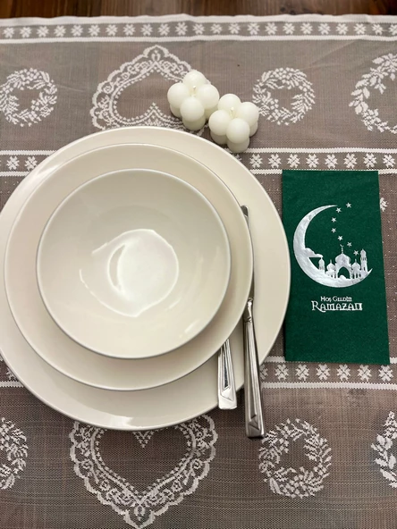 Gümüş Yaldızlı Yeşil Hoşgeldin Ramazan Yeni Ay Desenli Garson Peçete 16 lı ürün görseli 1