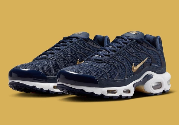 Nike Air Max Plus FIFA World Cup Qatar 2022 Erkek Spor Ayakkabı ürün görseli 1