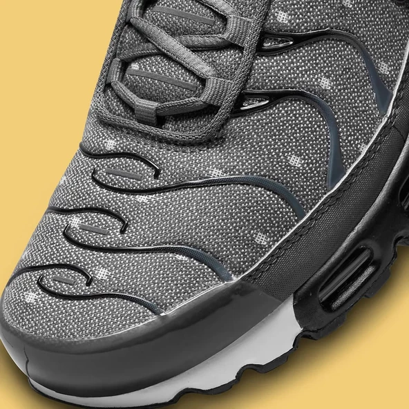 Nike Air Max Plus Gold Erkek Spor Ayakkabı - Resim 3