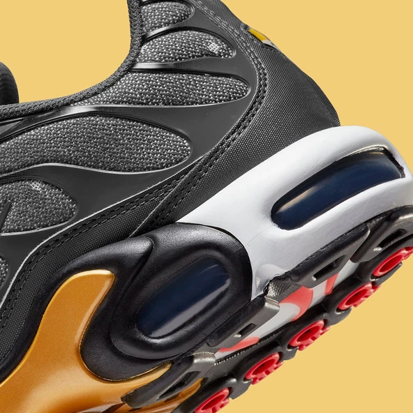 Nike Air Max Plus Gold Erkek Spor Ayakkabı - Resim 4