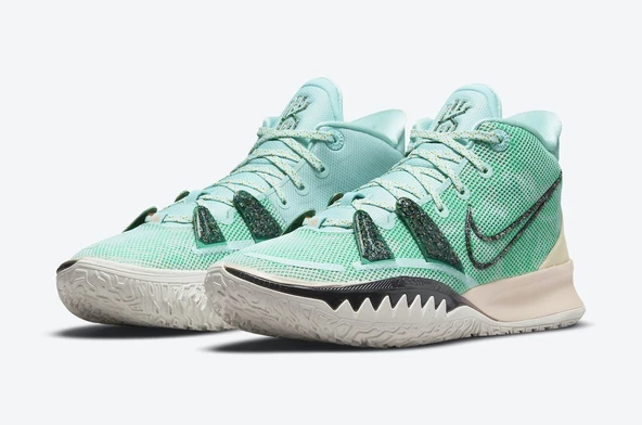 Nike Kyrie 7 Copa Erkek Spor Ayakkabı