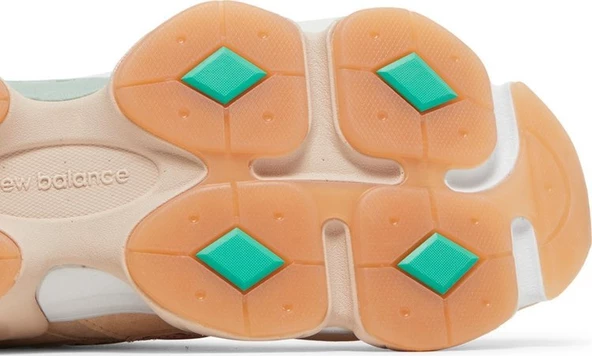 New Balance 9060 Penny Cookie Pink Kadın Spor Ayakkabı - Resim 5