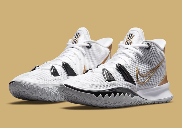 Nike Kyrie 7 White Black Gold Erkek Spor Ayakkabı