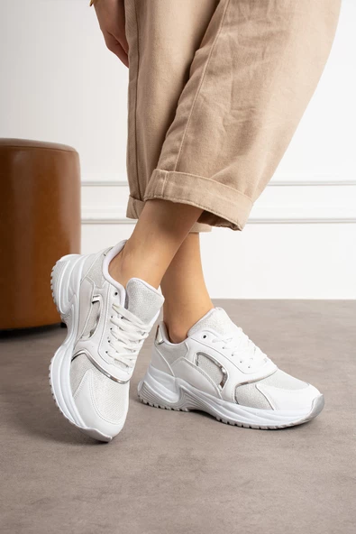 Beyaz Rahat Kalıp Kadın Sneaker - 4