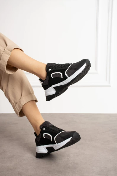 Beyaz Siyah Rahat Kalıp Kadın Sneaker - 2