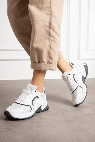 Beyaz Gri Rahat Kalıp Kadın Sneaker - 3