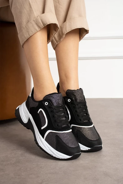 Beyaz Siyah Rahat Kalıp Kadın Sneaker - 3