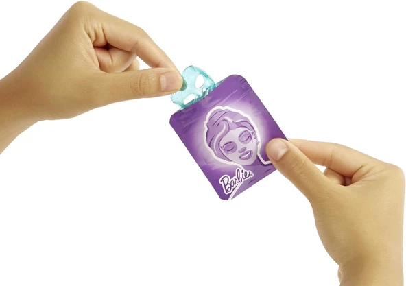 Barbie Wellness Işıltı Dolu Spa Günü Oyun Seti HCM82 - 3