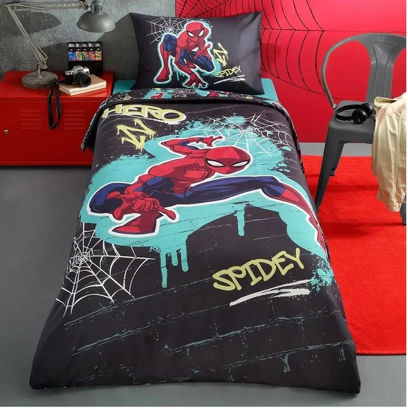 Özdilek Lisanslı Kapitoneli %100 Pamuk Tek Kişilik Çocuk Yatak Örtüsü (160x230)Spıderman Street Gri
