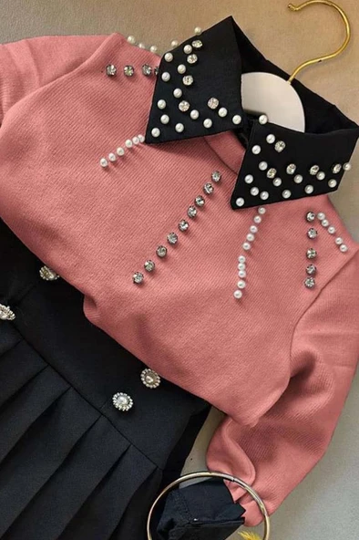 Kız Çocuk Üzeri Taş ve Boncuk İşlemeli Pudra Kazak Gömlek Kombin Gümüş Düğme Pileli Etekli Takım - 3