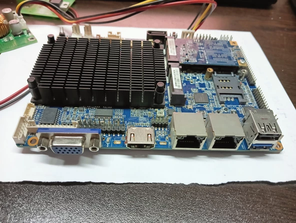 Intel - J1900 İşlemcili Mini PC' anakart Garantili (YENİLENMİŞ 2. EL ÜRÜN)