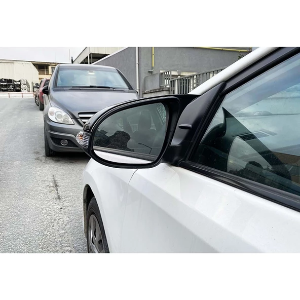 Auris Batman Ayna Kapağı Piano Black / 2012-2018 - 3