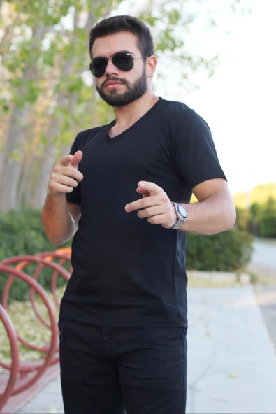 Erkek Siyah Slim Fit Düz Basic Kısa Kollu V Yaka İnce Tişört 20ETSHBSIC - 5