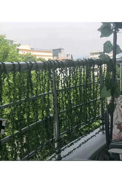 14 Metre Yeşil Yapraklı Tel Sarmaşık Dekoratif Çelenk - Esnek ve Dayanıklı, Ev ve Dış Mekan Süslemesi için Uygun - 5