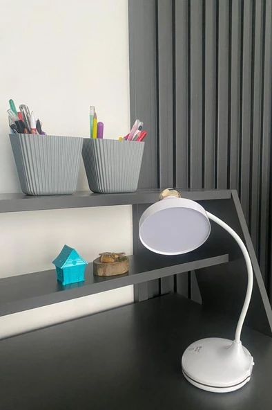 Masa Lambası Esnek Ayarlanabilir Dokunmatik 3 Farklı LED Işıklı Çalışma Masası Üstü Lamba - 11