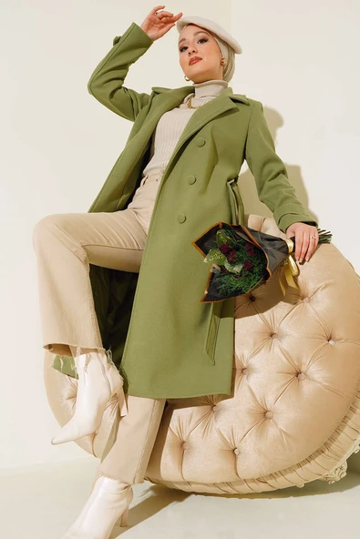 Boydan Düğmeli Kruvaze Yaka Kaşe Kaban Çağla Yeşili