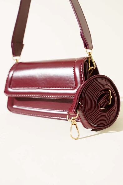 Kapaklı Mıknatıslı El Çantası Bordo - Resim 6