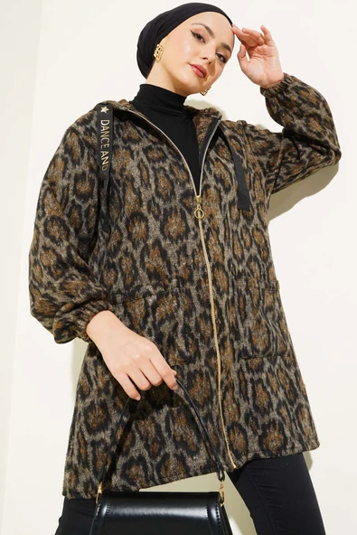 Kapüşonlu Fermuarlı Leopar Desen Kaban Leopar